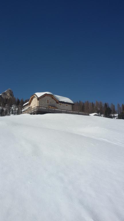 Malga Giau Hotel San Vito di Cadore Exterior photo